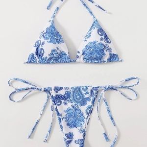 Paisley triangle thong bikini